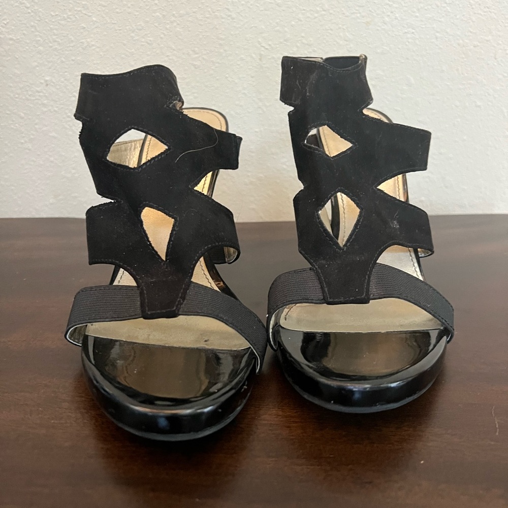 Black heels Ankle strap - Picture 3 of 4
